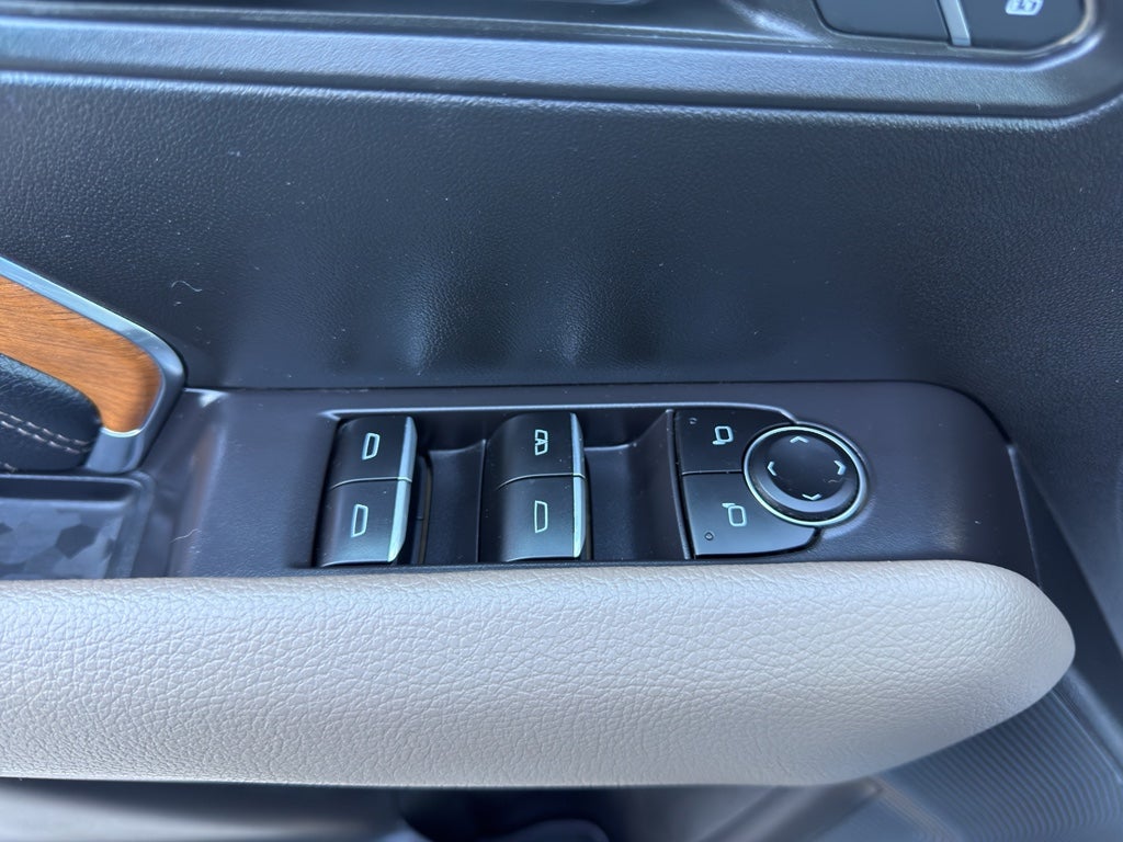 2023 GMC Canyon 4WD Denali