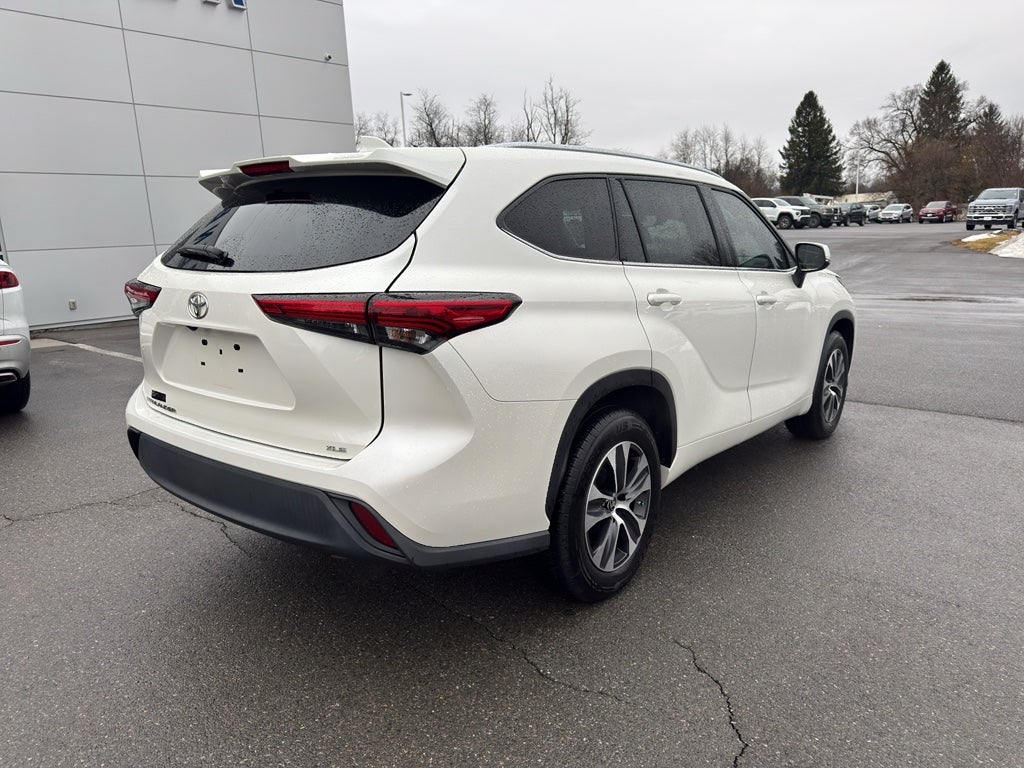 2021 Toyota Highlander XLE