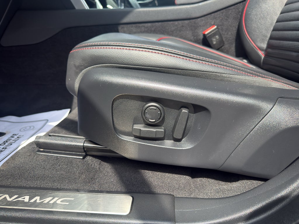 2023 Land Rover Discovery Sport S R-Dynamic