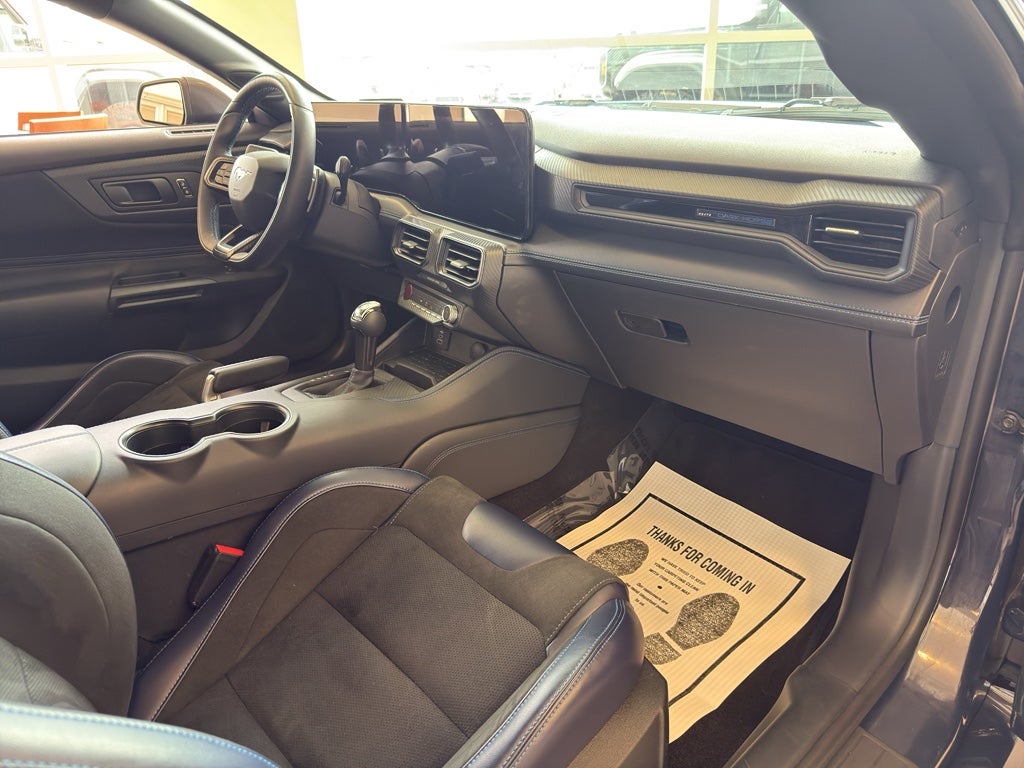 2024 Ford Mustang Dark Horse