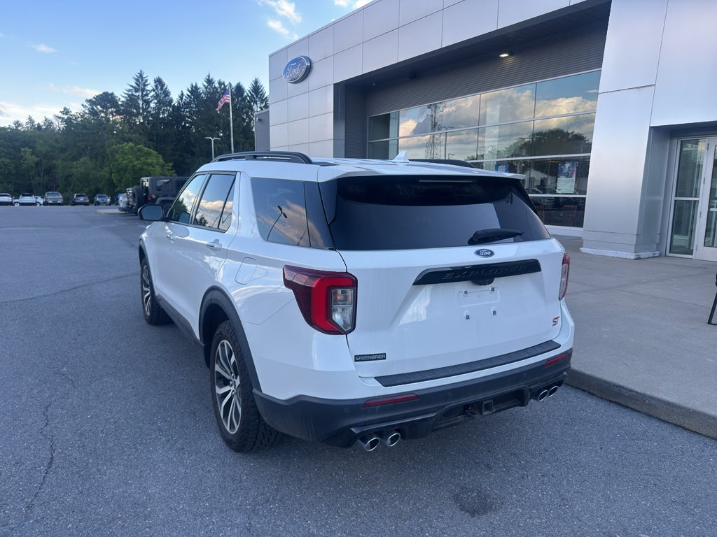 2022 Ford Explorer ST