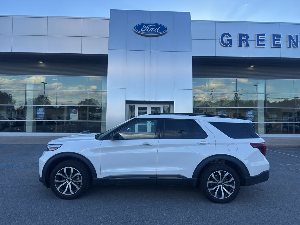 2022 Ford Explorer ST