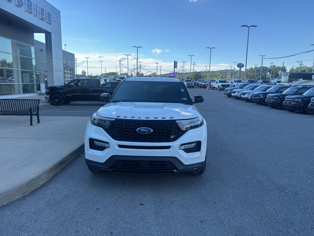 2022 Ford Explorer ST