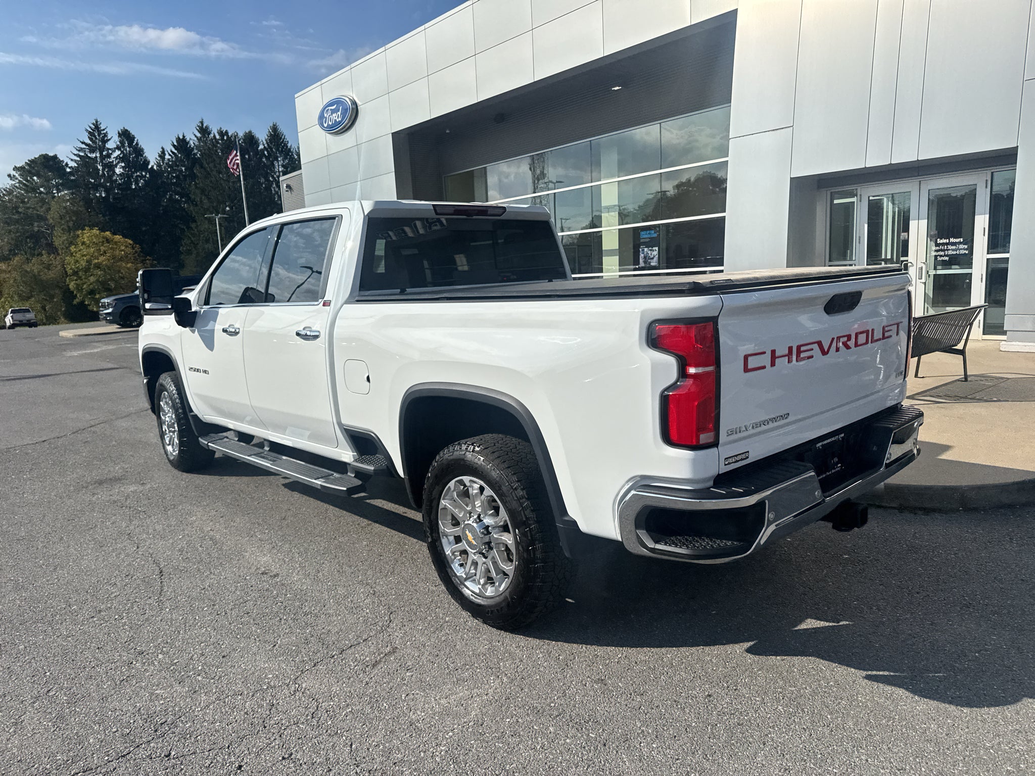 2025 Chevrolet Silverado LTZ