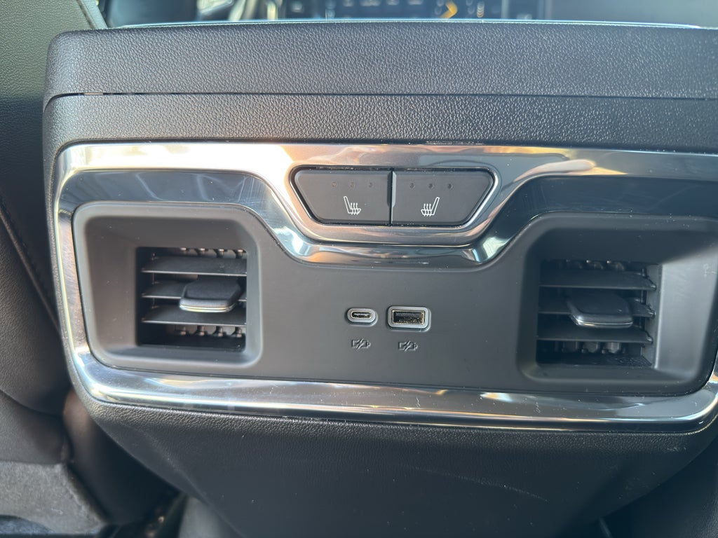 2024 Chevrolet Silverado High Country