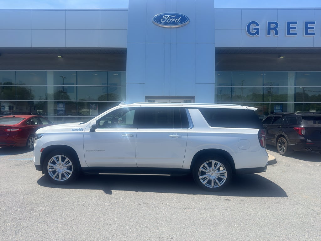 2023 Chevrolet Suburban High Country