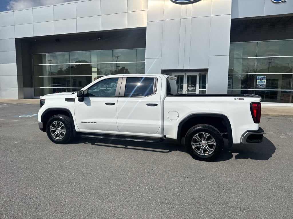 2024 GMC Sierra Pro