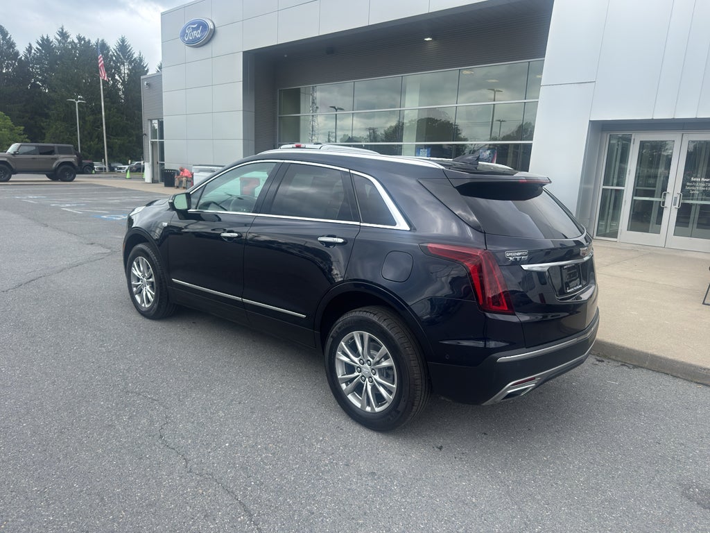2022 Cadillac XT5 FWD Premium Luxury