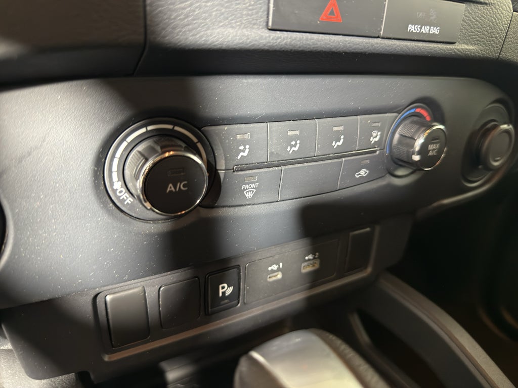 2022 Nissan Frontier S