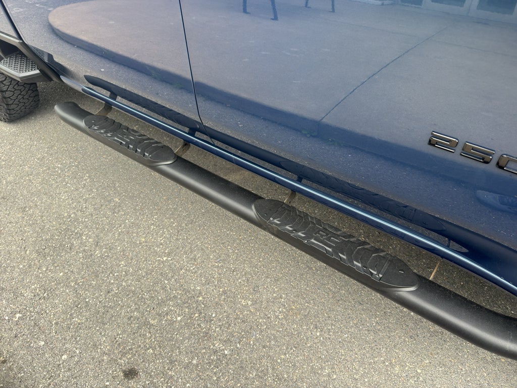 2025 Chevrolet Silverado LT