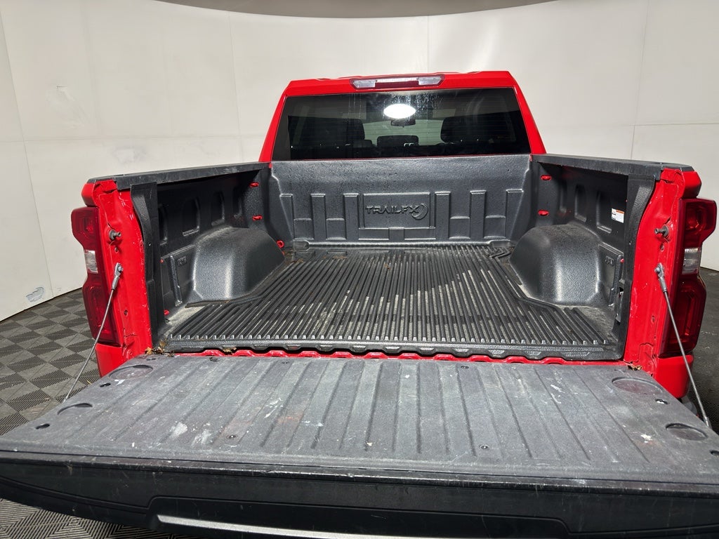 2023 Chevrolet Silverado RST