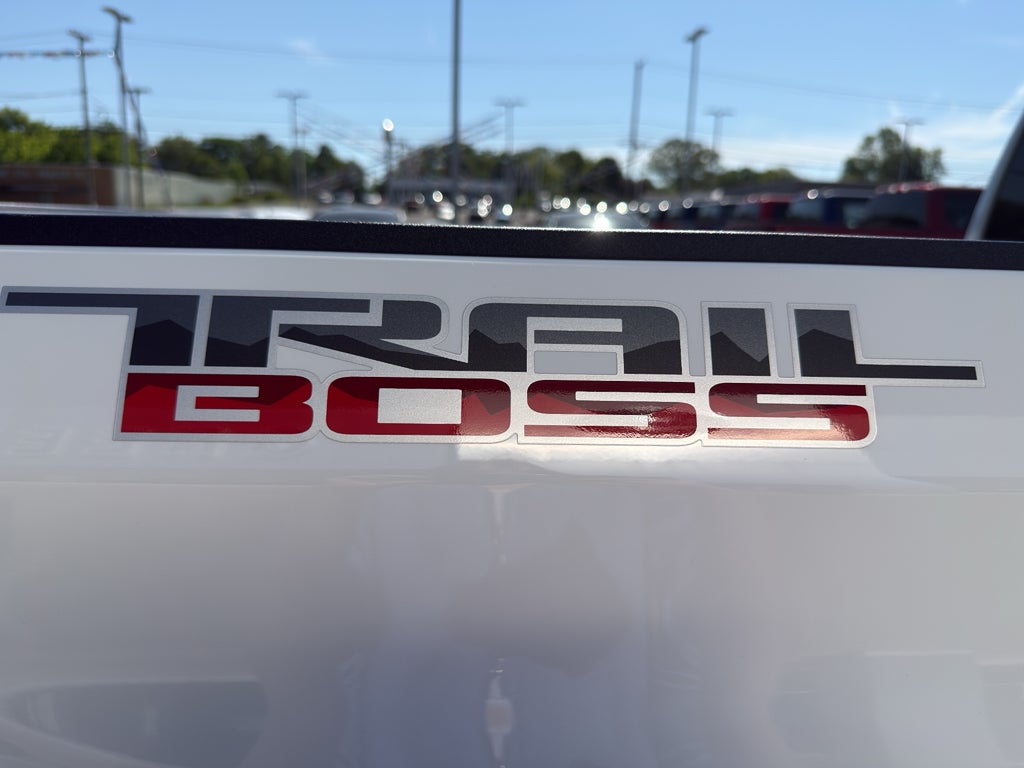 2024 Chevrolet Silverado LT Trail Boss