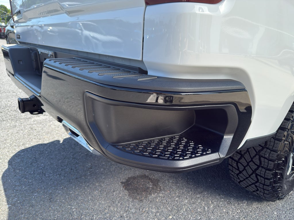 2024 Chevrolet Silverado LT Trail Boss