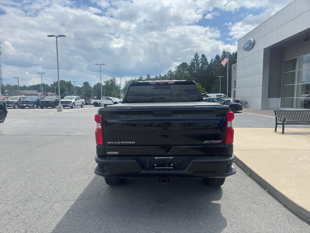 2023 Chevrolet Silverado ZR2