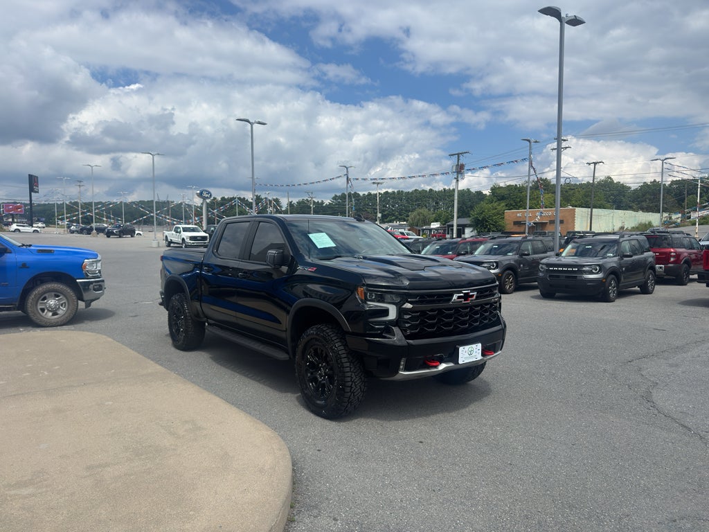 2023 Chevrolet Silverado ZR2