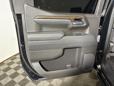 2025 GMC Sierra Elevation