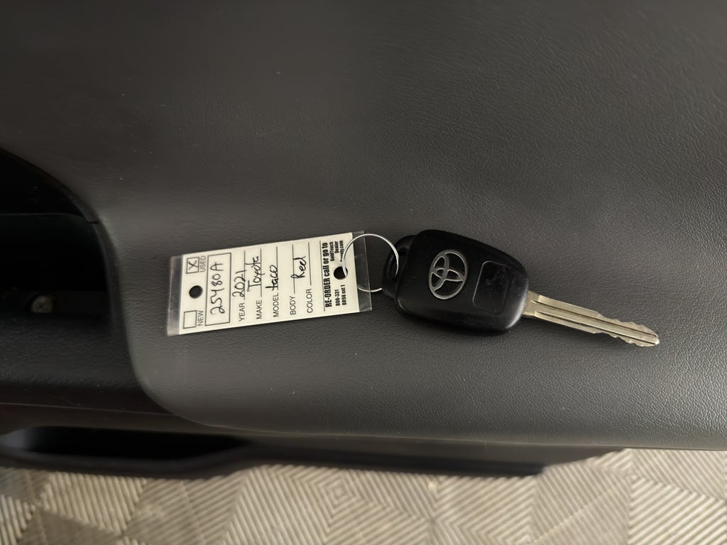 2021 Toyota Tacoma SR