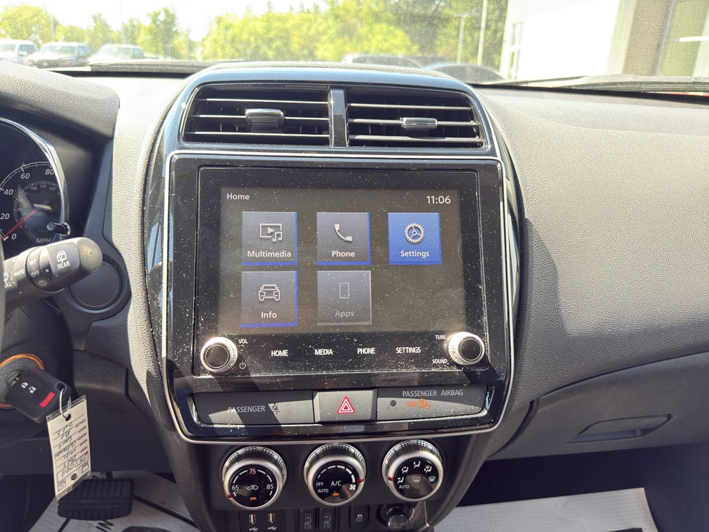 2023 Mitsubishi Outlander Sport LE