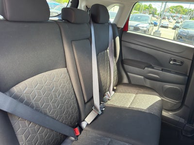 2023 Mitsubishi Outlander Sport LE