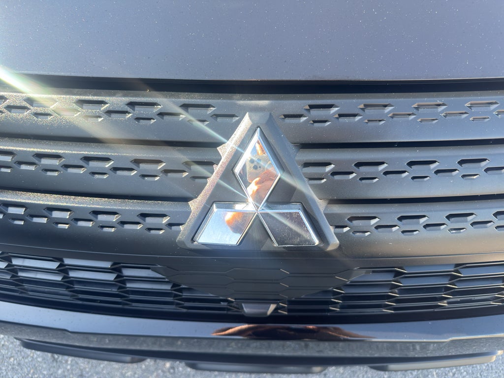 2024 Mitsubishi Eclipse Cross ES
