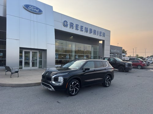 2023 Mitsubishi Outlander SE