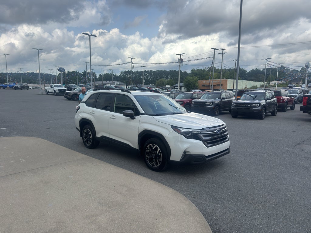 2025 Subaru Forester Premium