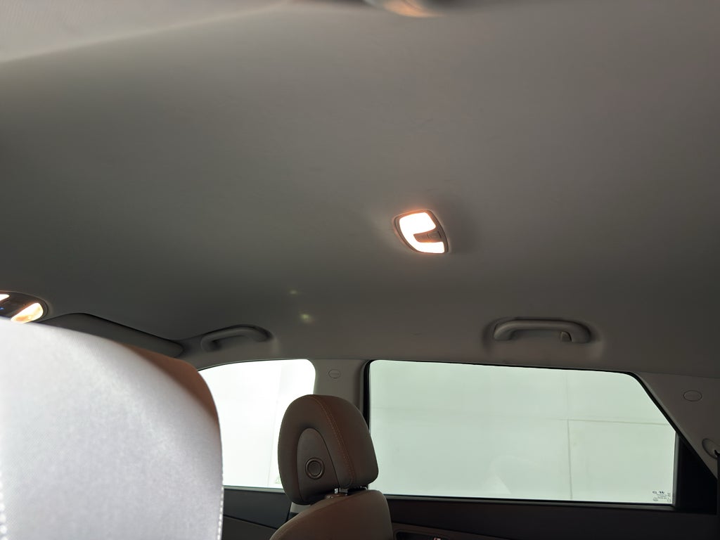 2017 Hyundai Santa Fe XL SE