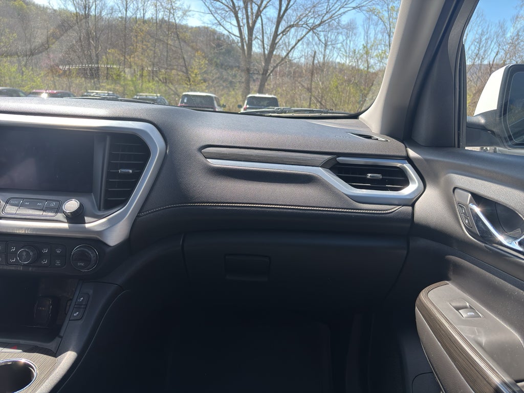 2019 GMC Acadia SLT