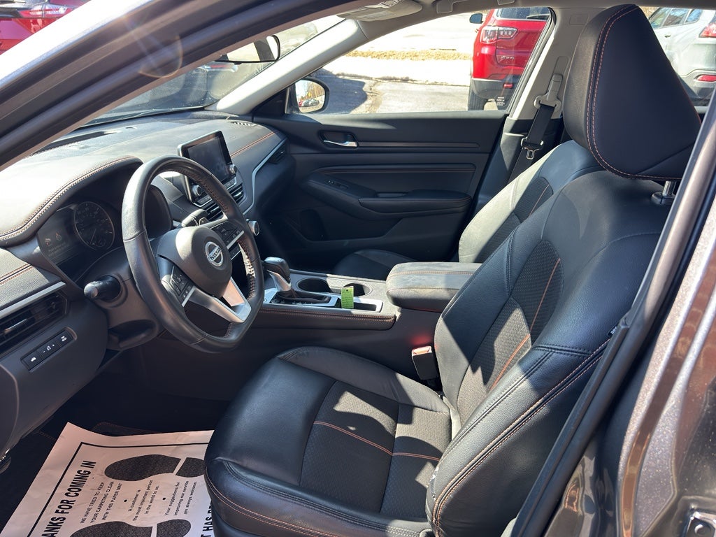 2022 Nissan Altima 2.5 SR