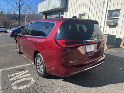 2023 Chrysler Pacifica Hybrid Limited