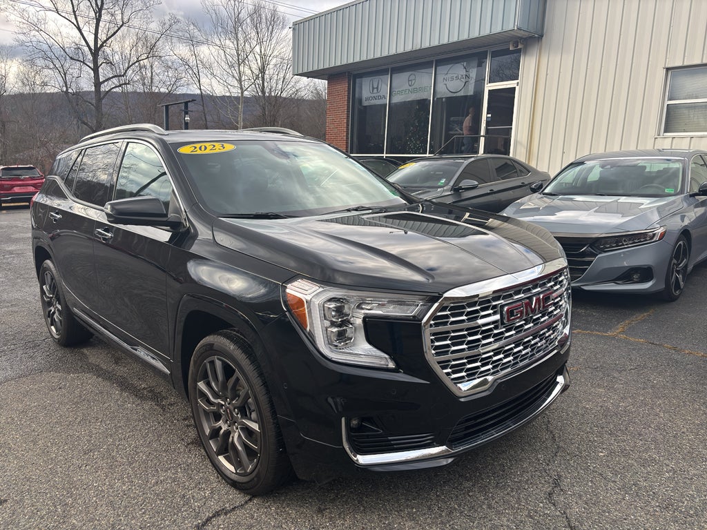 2023 GMC Terrain Denali
