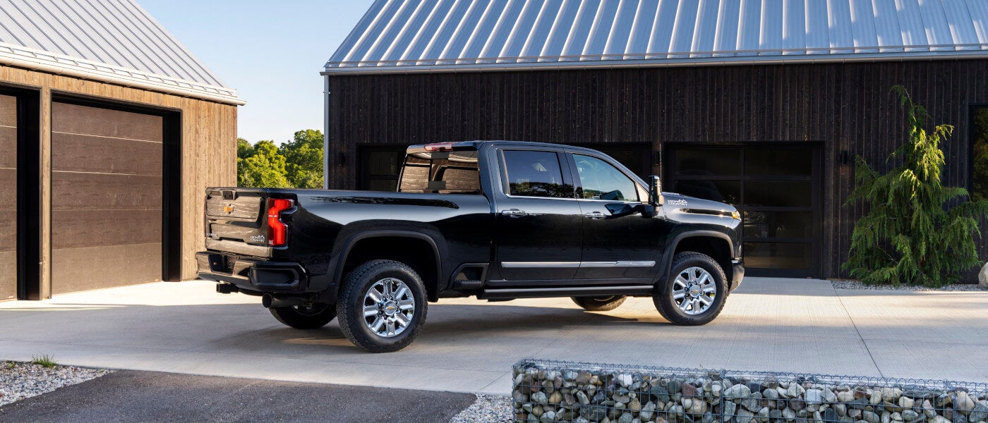 2024 Chevy Silverado 2500 HD Exterior Parked By A Barn